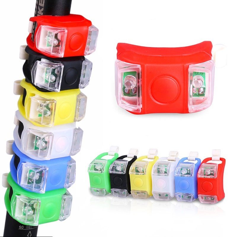 Waterproof LED Bike Taillight with 4 Modes USB Rechargeable Rear Cycling Safety Light